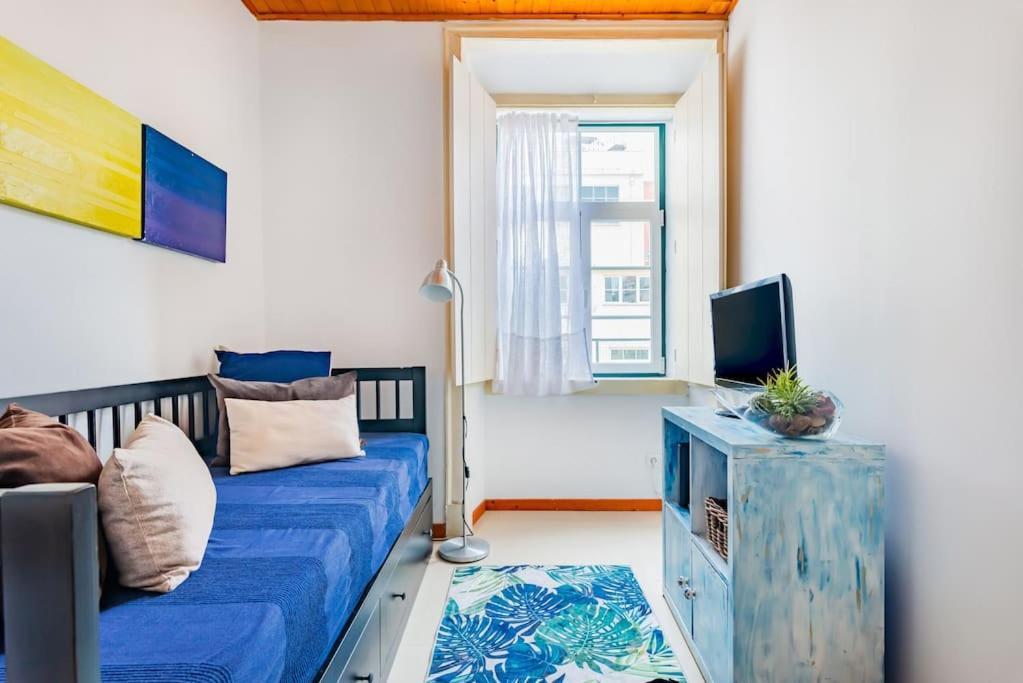 Chiado 1br Flat - Lisbon's Downtown * Lisboa